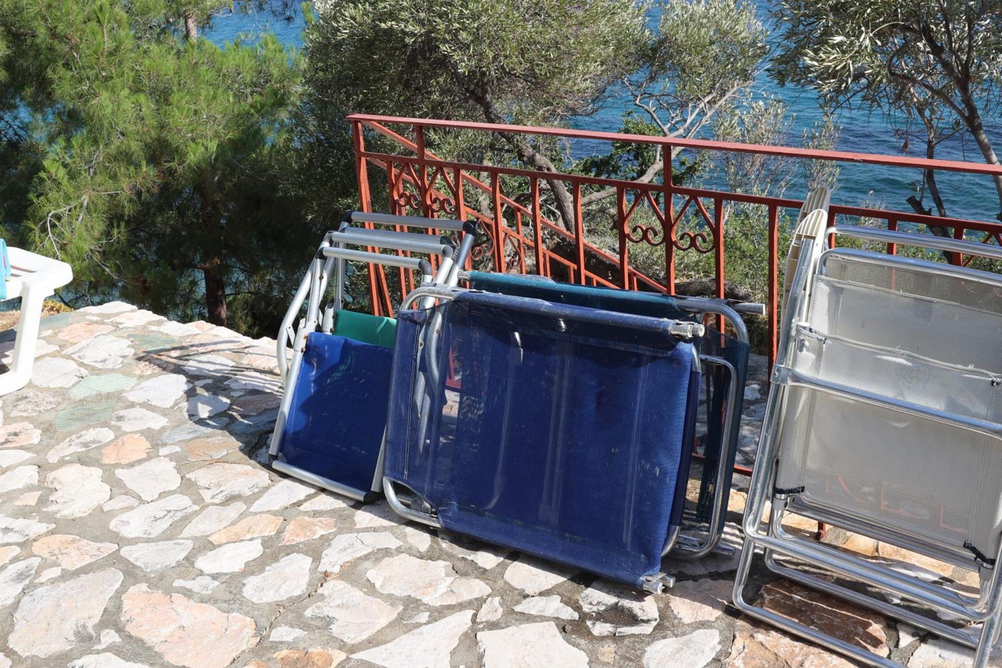 Δωμάτια Κόκκινος Πύργος Plomari Екстер'єр фото