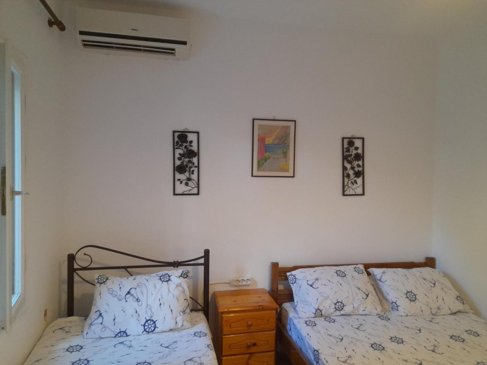 Δωμάτια Κόκκινος Πύργος Plomari Екстер'єр фото